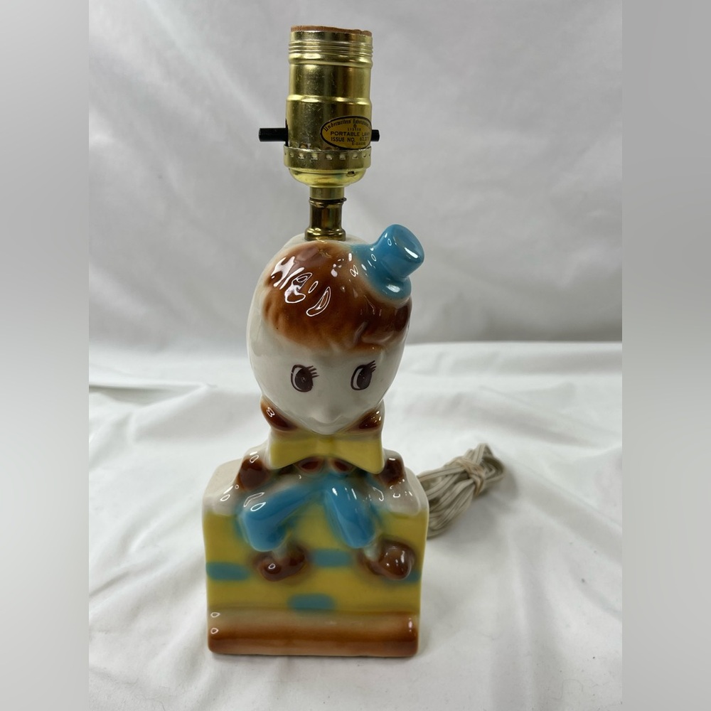 Vintage Mid Century Ceramic Humpty Dumpty Lamp